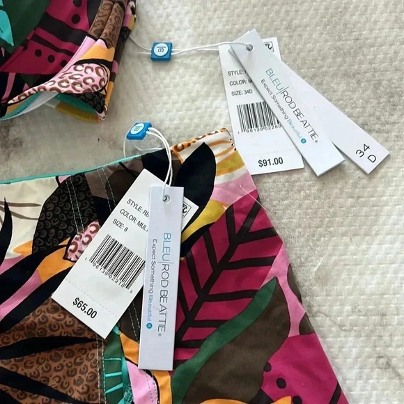 Bleu Rod Beattie Run Wild Contour Bikini Top And Skirted Bottom - Picture 14 of 14